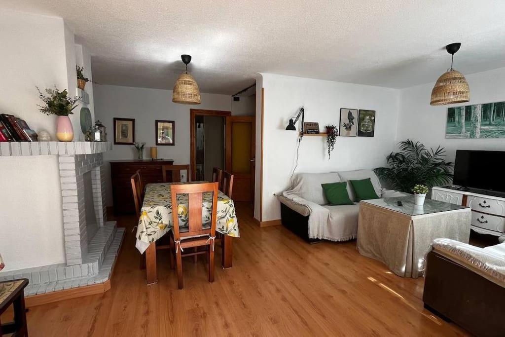 Casa De 5 Habitaciones Hasta 9 Plazas, La Casilla En Durcal, Granada Ngoại thất bức ảnh