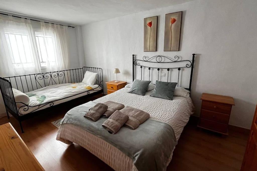 Casa De 5 Habitaciones Hasta 9 Plazas, La Casilla En Durcal, Granada Ngoại thất bức ảnh